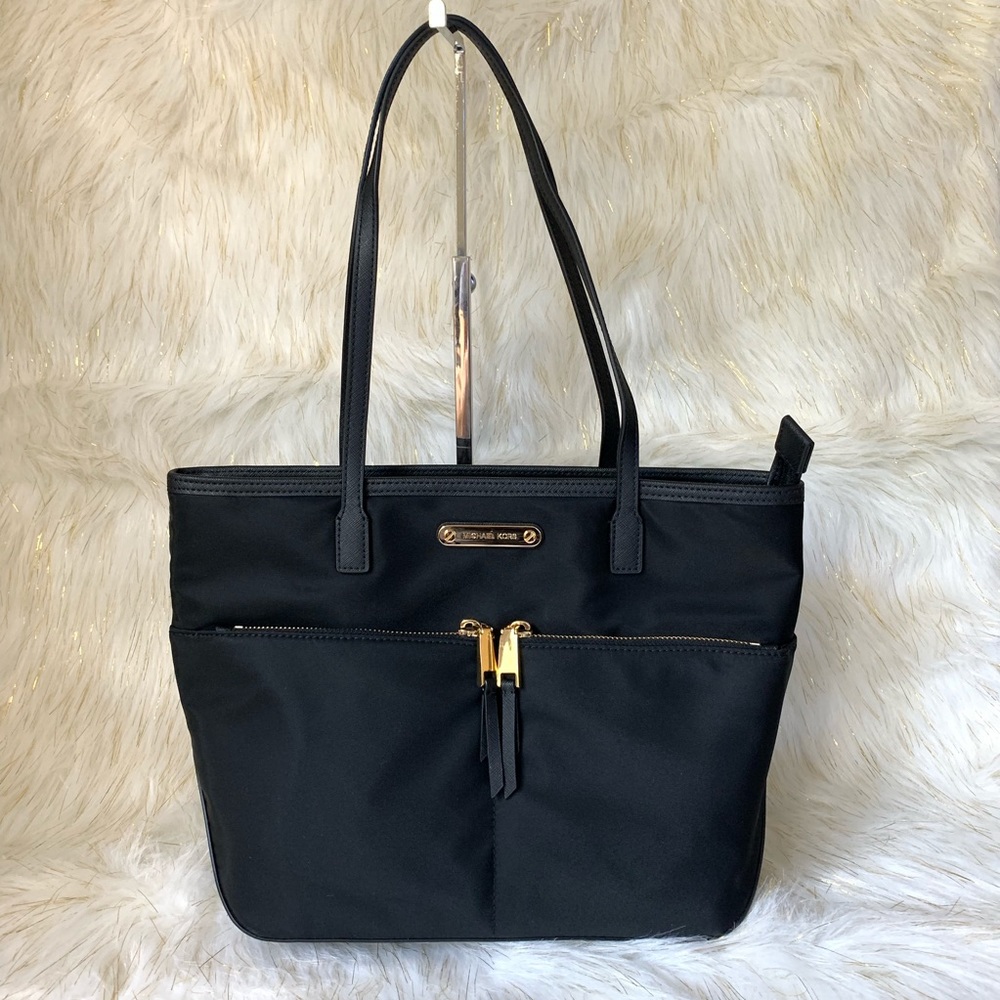 Michel Kors KEMPTON MD POCKET TOTE